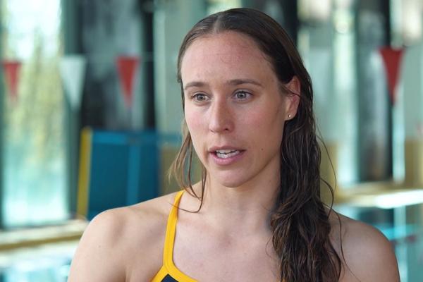 Rikke Møller Pedersen - Lær at svømme korrekt brystsvømning