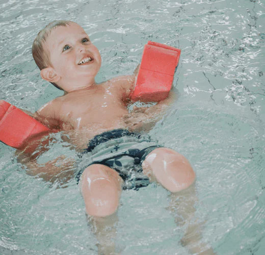 Derfor er babysvømning godt