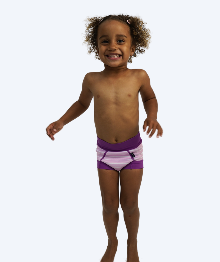 Watery blebadebukser til børn - Neoprene Swim Nappy - Purple Stripes